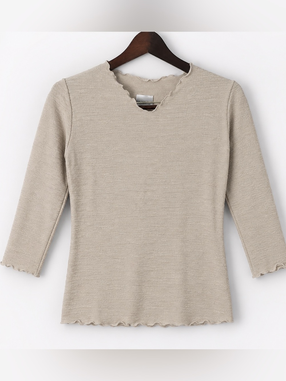 Haystacks Surreal Rice Textured Lettuce Edge Top NWT XS Beige